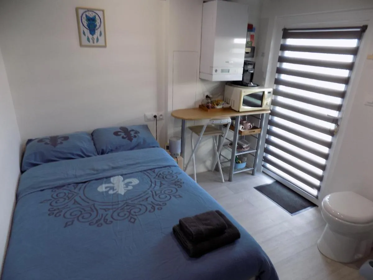 Petite Chambre Tout Confort Acces Independant 阿尔比 民宿